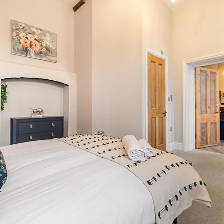 Whiskawaystays - Shaw Mews - Apartment 3 Worcester Dış mekan fotoğraf