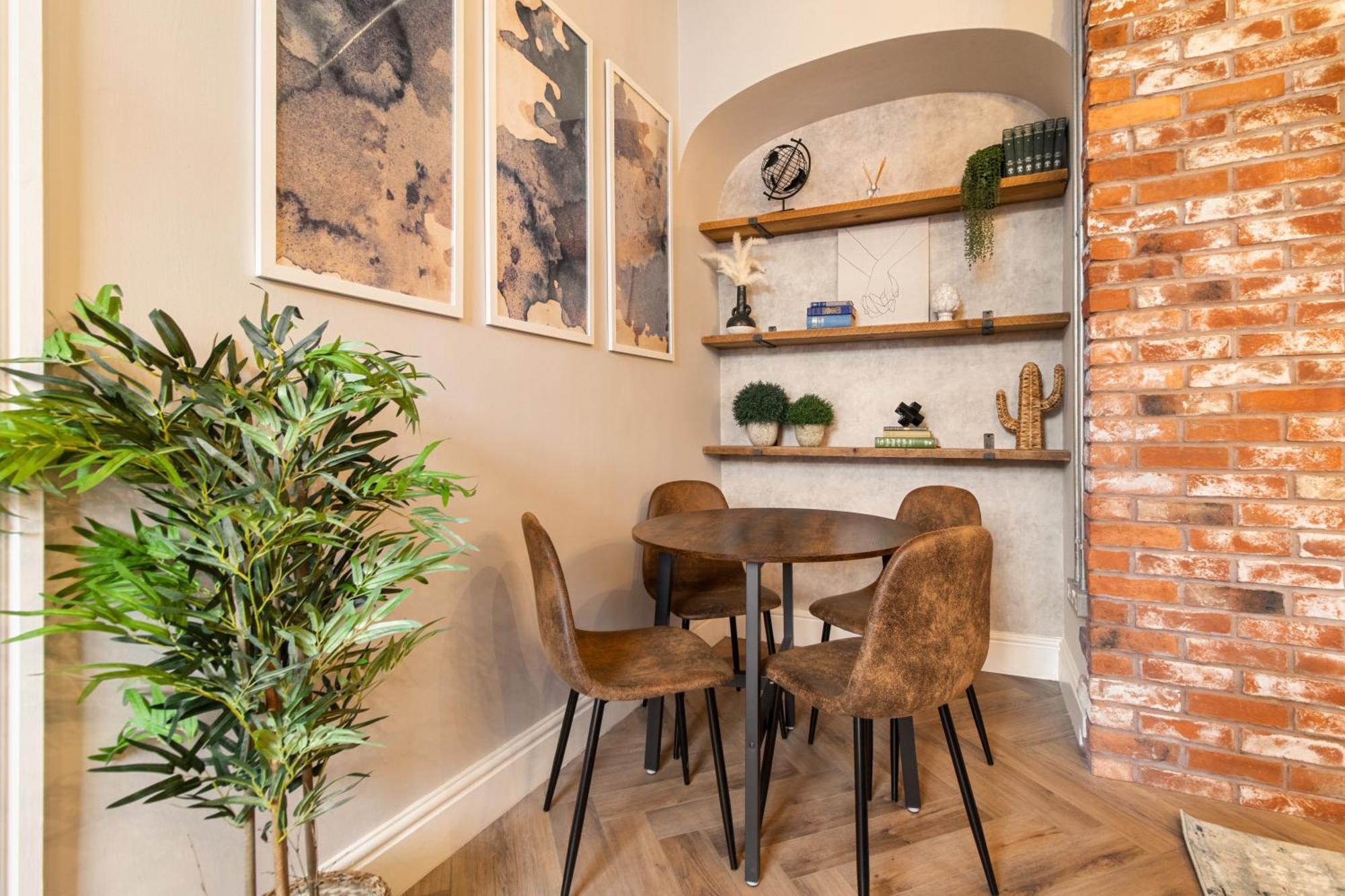 Whiskawaystays - Shaw Mews - Apartment 3 Worcester Dış mekan fotoğraf
